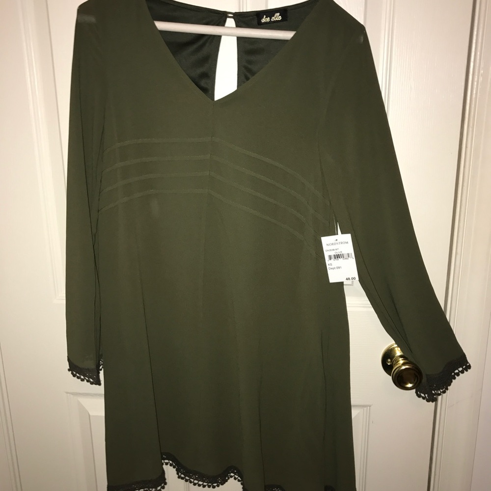 Cute LongSleeve Olive Dress